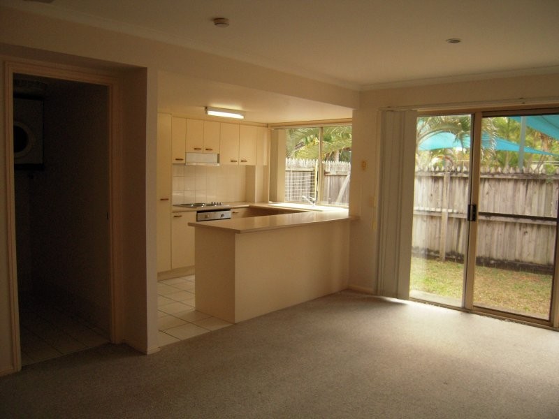 643 Pine Ridge Road, Coombabah QLD 4216