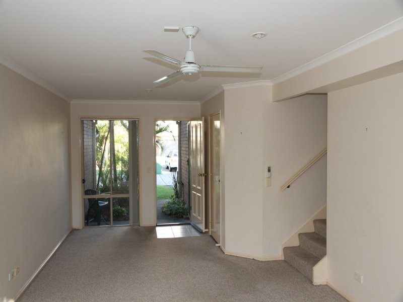 643 Pine Ridge Road, Coombabah QLD 4216