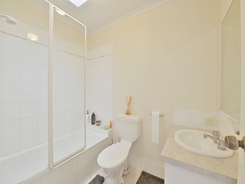 310 Redbank Plains Road, Redbank Plains QLD 4301