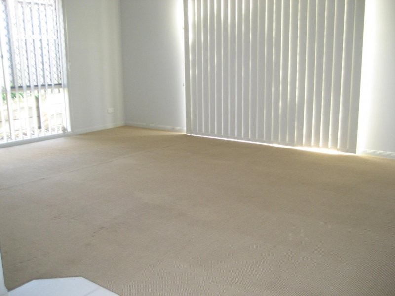 8 Starush Court, Upper Coomera QLD 4209