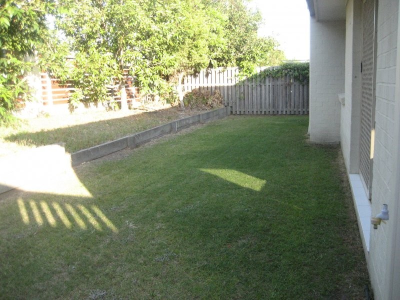 8 Starush Court, Upper Coomera QLD 4209