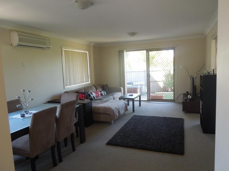 11 Johnston St, Carina QLD 4152