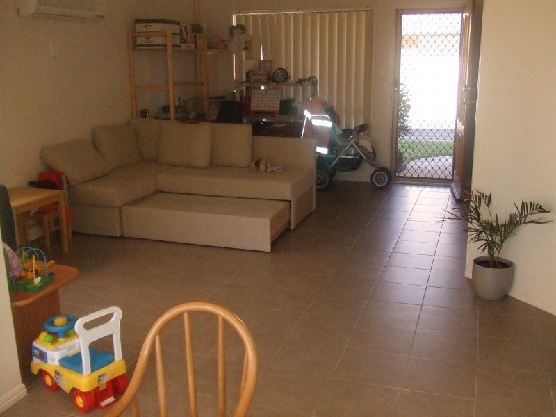 26 Johnston Street, Carina QLD 4152