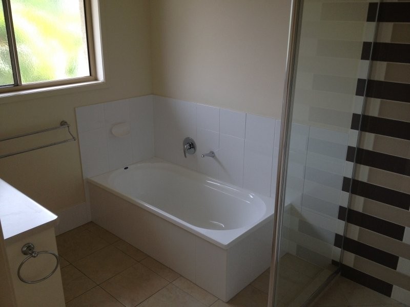 38 Johnston Street, Carina QLD 4152