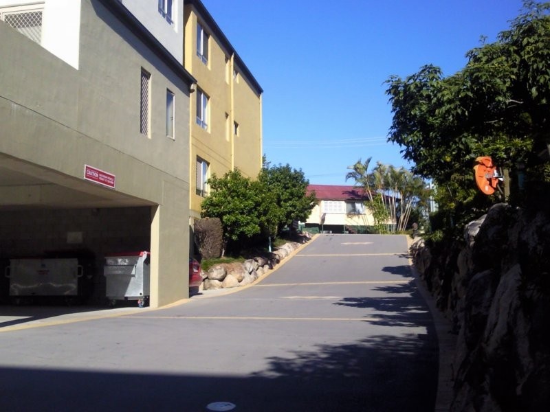 8 Mascar St, Upper Mount Gravatt QLD 4122