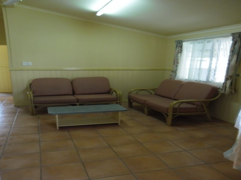 10 Holmead Road, Eight Mile Plains QLD 4113