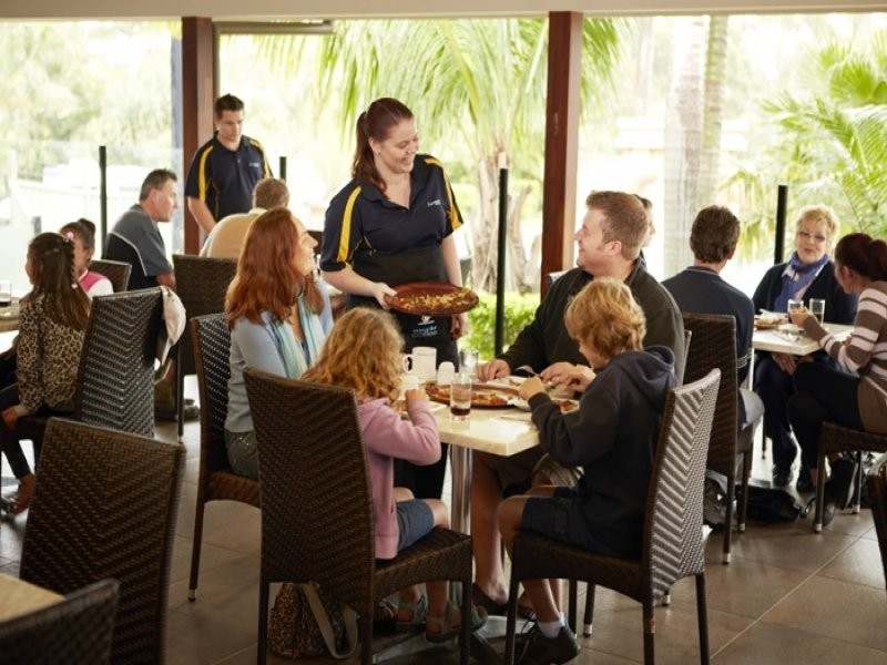 10 Holmead Road, Eight Mile Plains QLD 4113