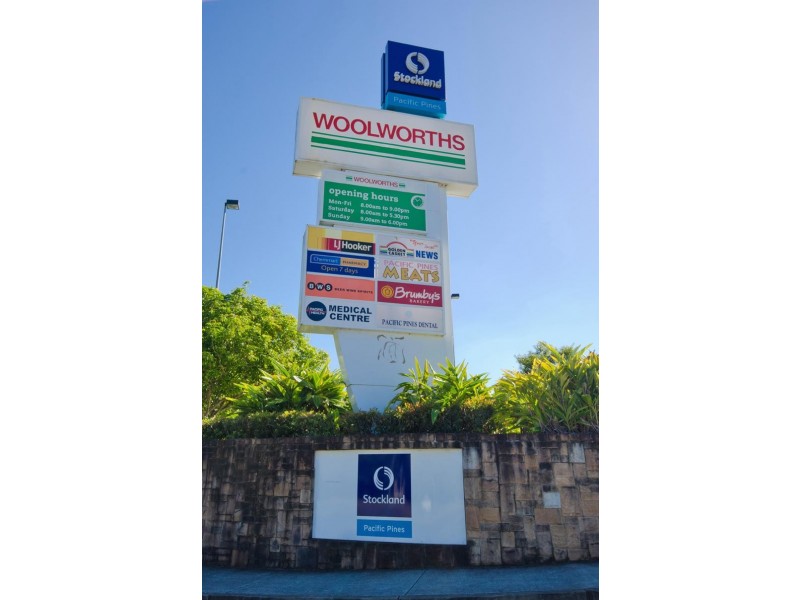 18 Archipelago St, Pacific Pines QLD 4211