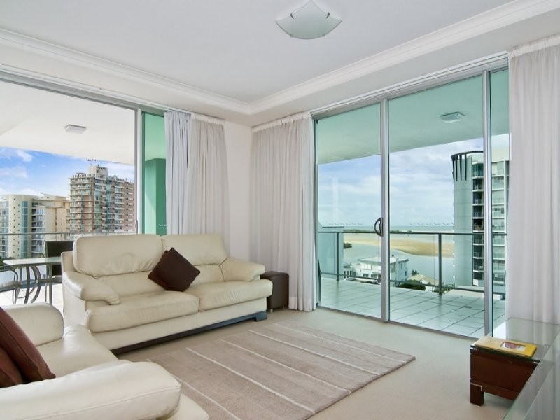 1 Duporth Avenue, Maroochydore QLD 4558