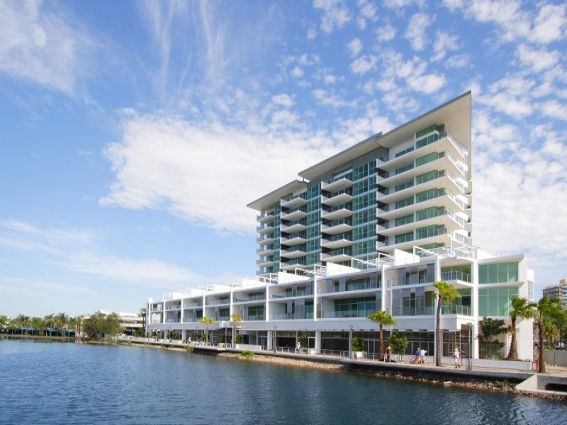 1 Duporth Avenue, Maroochydore QLD 4558