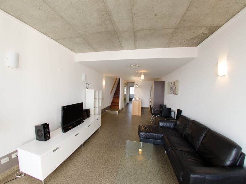 8 Skyring Terrace, Teneriffe QLD 4005