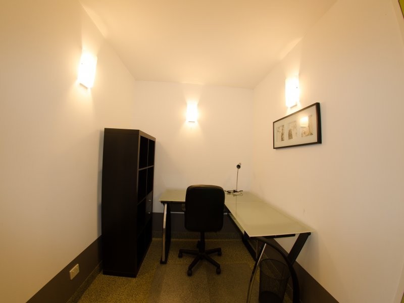 8 Skyring Terrace, Teneriffe QLD 4005