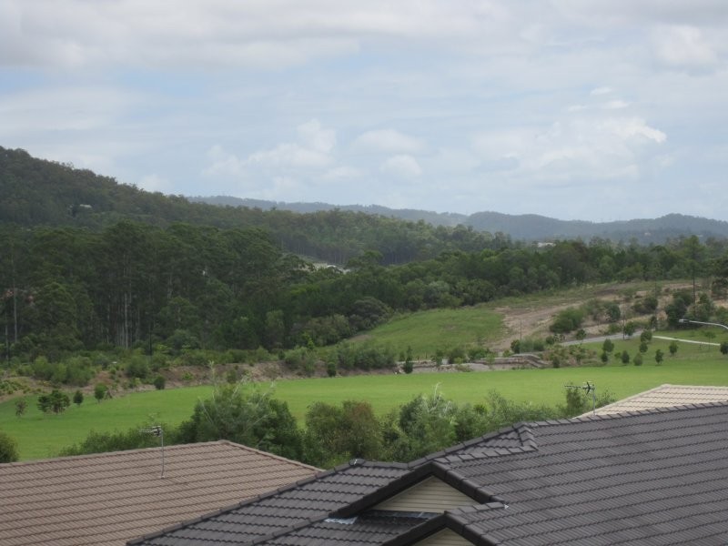 2 Toohey Street, Pacific Pines QLD 4211