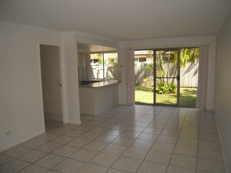 643 Pine Ridge Road, Biggera Waters QLD 4216