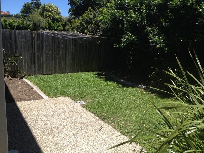 30 Johnston St, Carina QLD 4152