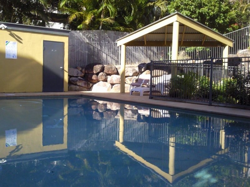 8 Mascar St, Upper Mount Gravatt QLD 4122