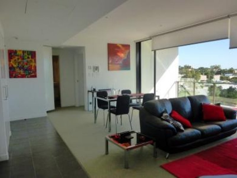 10 Pidgeon Close, West End QLD 4101