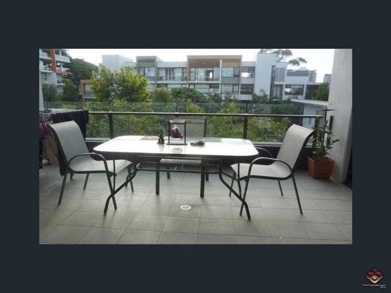 311/10 Pidgeon Close, West End QLD 4101