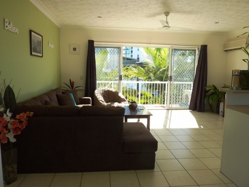 12 Whiting Street, Labrador QLD 4215