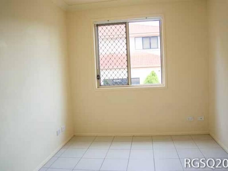 8 Peter Court, Sunnybank Hills QLD 4109