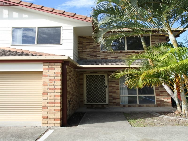 643 Pine Ridge Road, Biggera Waters QLD 4216