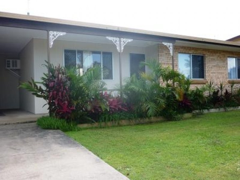 2 Eden Way, Point Vernon QLD 4655