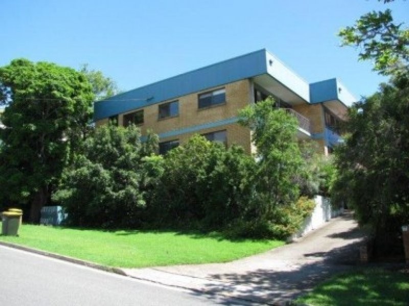 8 Yaroon Street, Gladstone QLD 4680