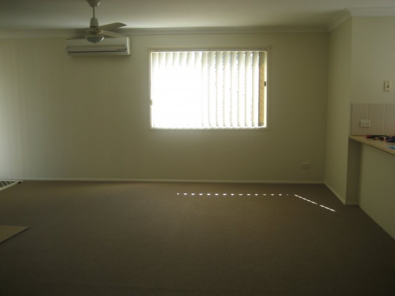 6 Usher Ave, Labrador QLD 4215