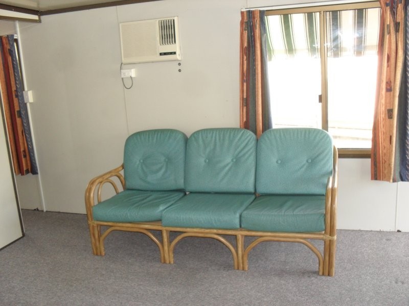 10 Holmead Road, Eight Mile Plains QLD 4113