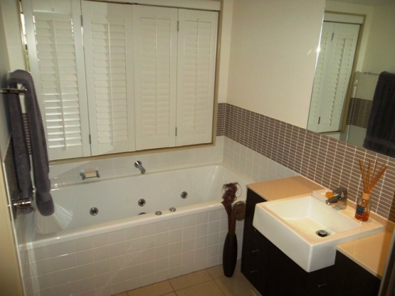 1 Duporth Avenue, Maroochydore QLD 4558