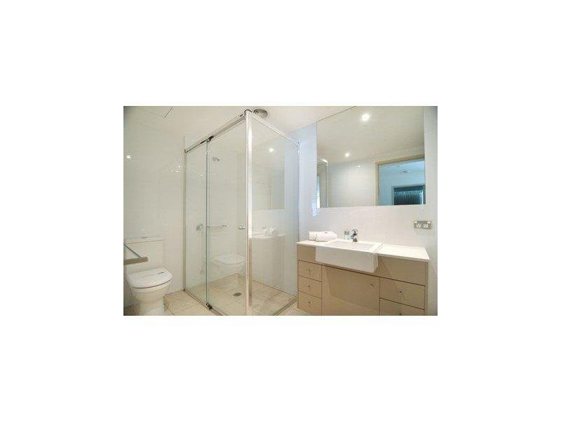 1 Duporth Avenue, Maroochydore QLD 4558