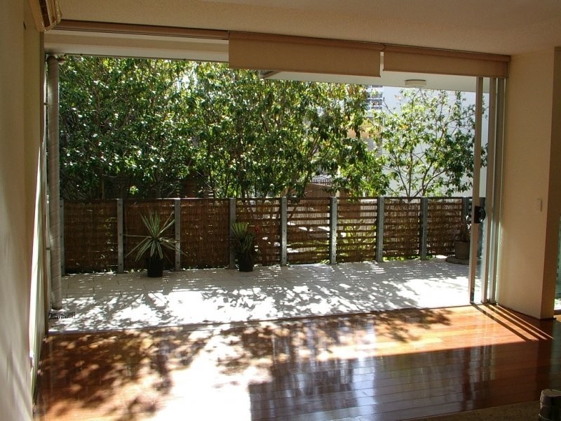 8-12 macquarie street, Teneriffe QLD 4005