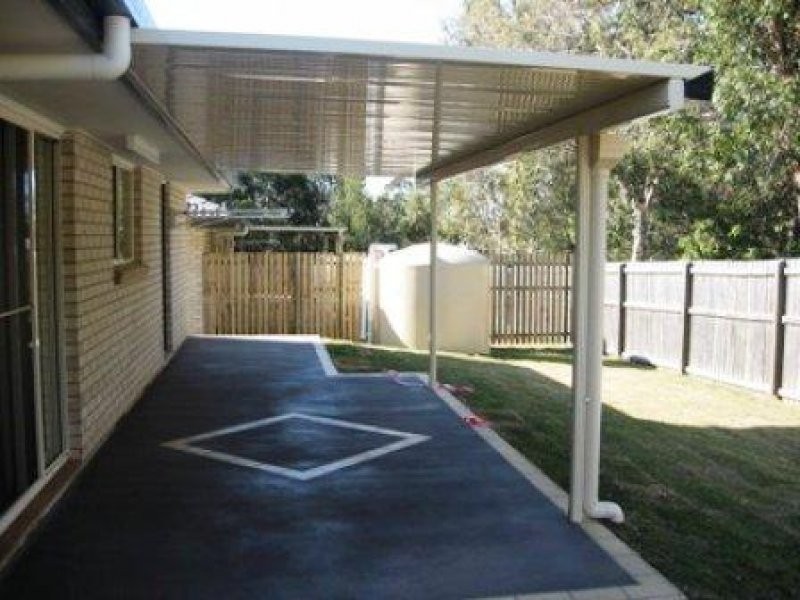 10 Daintree Drive, Urangan QLD 4655