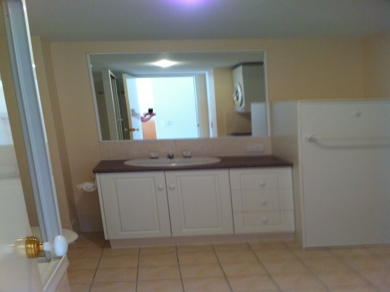 1880 GOLD COAST HIGHWAY, Burleigh Heads QLD 4220