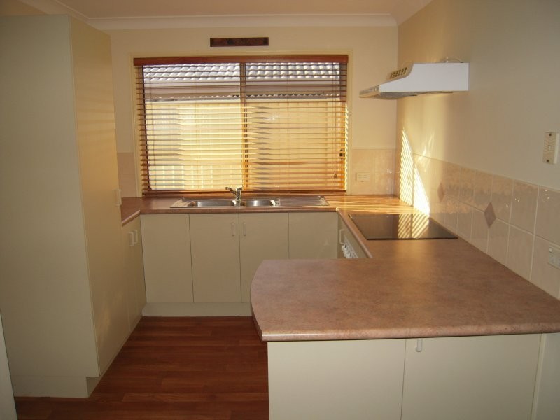 181 Greenacre Drive, Arundel QLD 4214