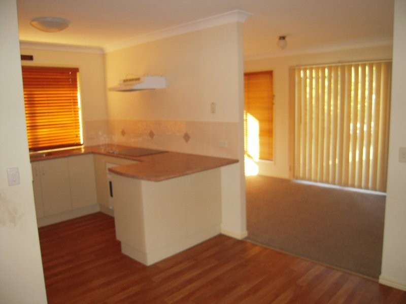 181 Greenacre Drive, Arundel QLD 4214