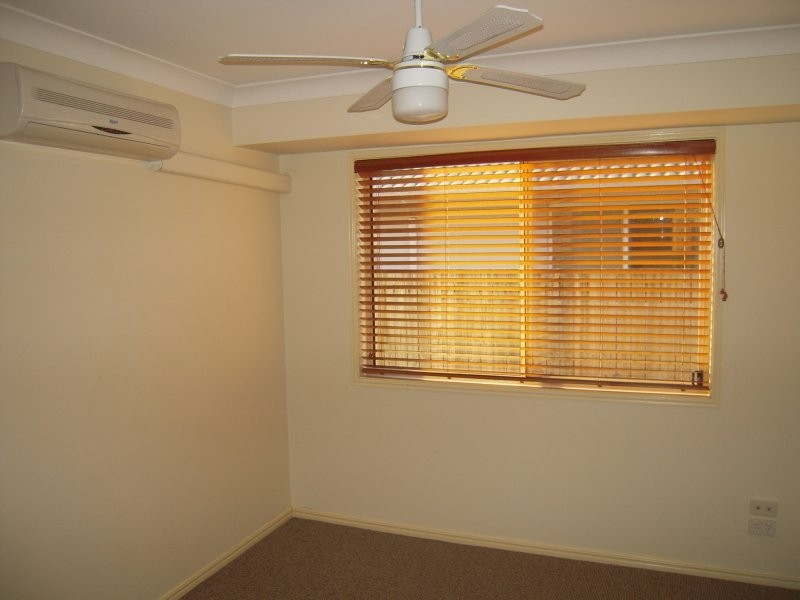 181 Greenacre Drive, Arundel QLD 4214