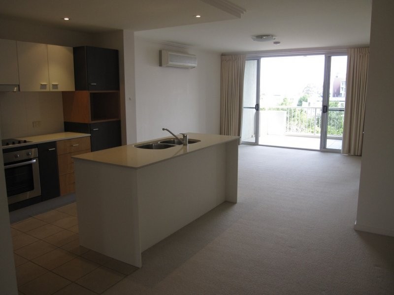 1 Arbour Avenue, Robina QLD 4226