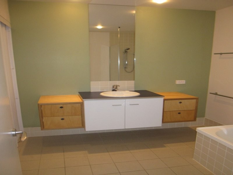 1 Arbour Avenue, Robina QLD 4226