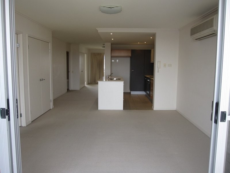 1 Arbour Avenue, Robina QLD 4226