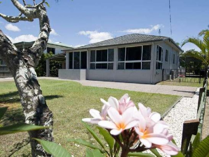 155 The Esplanade, Point Vernon QLD 4655