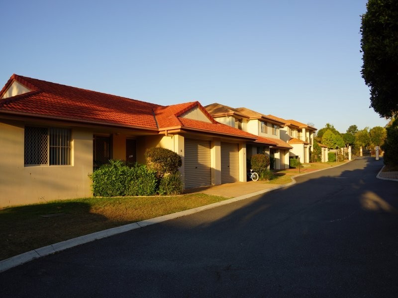 196 Hellawell Road, Sunnybank Hills QLD 4109