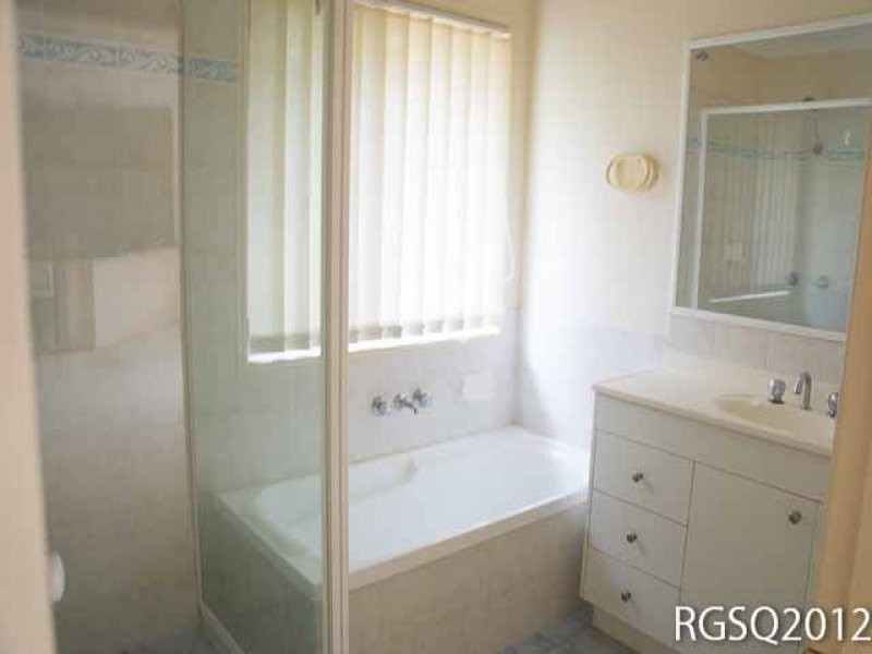 196 Hellawell Road, Sunnybank Hills QLD 4109