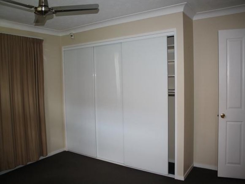 12 Galli Cresc, Carrara QLD 4211