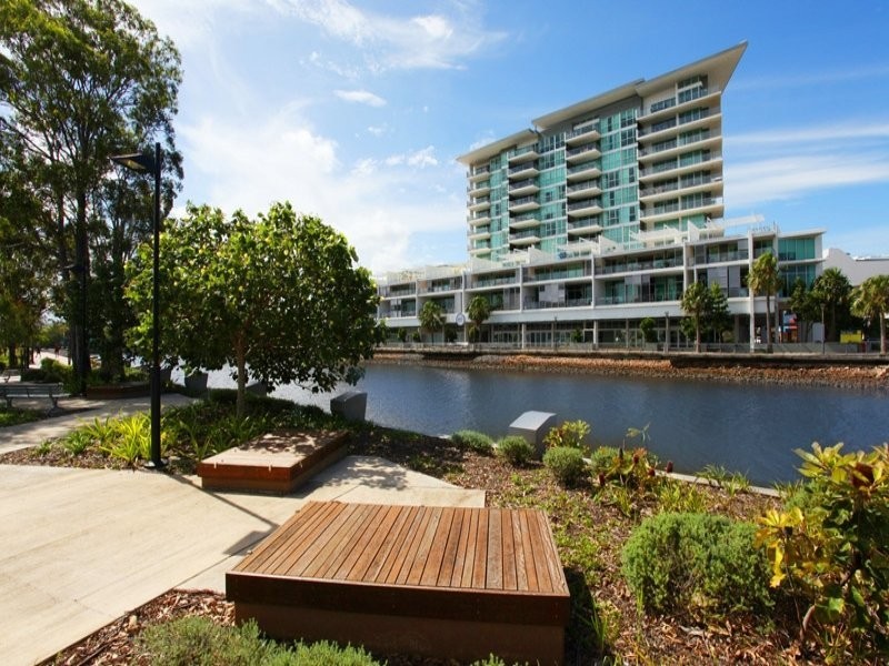 1 Duporth Avenue, Maroochydore QLD 4558