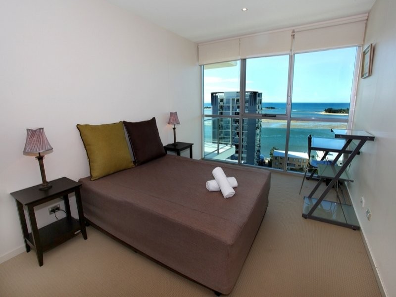 1 Duporth Avenue, Maroochydore QLD 4558