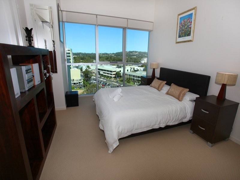 1 Duporth Avenue, Maroochydore QLD 4558