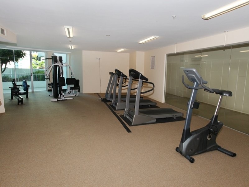 1 Duporth Avenue, Maroochydore QLD 4558