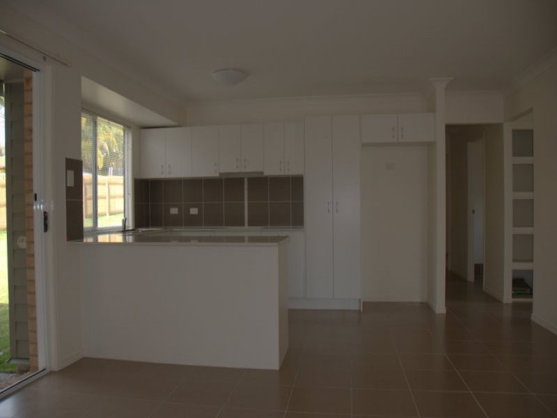 5 Buntine Avenue, Morayfield QLD 4506