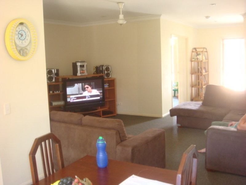 20 BROWN STREET, Labrador QLD 4215